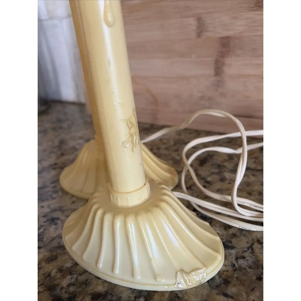 Set 2Vtg Christmas Window Single Plastic Wax Drip Candle Candolier & Bulbs Read